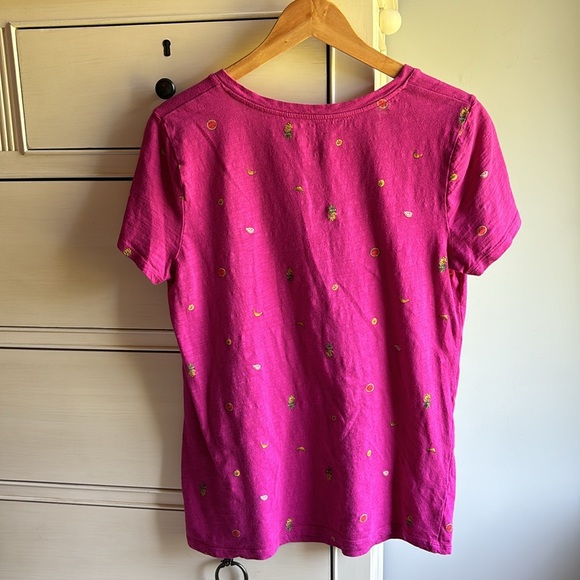 V-Neck Summer T-shirt, Size Large - Picture 5 of 7